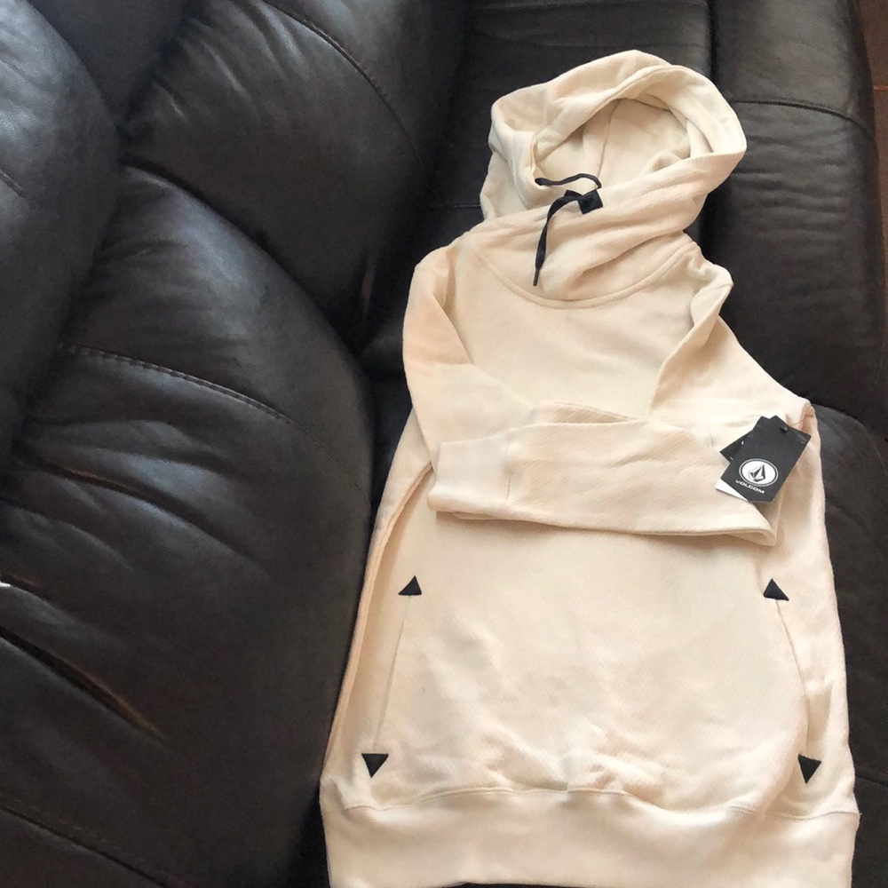 Volcom Tower puller over Bone color